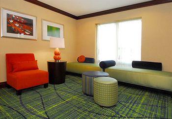 Fairfield Inn & Suites Уайт Марш Екстериор снимка
