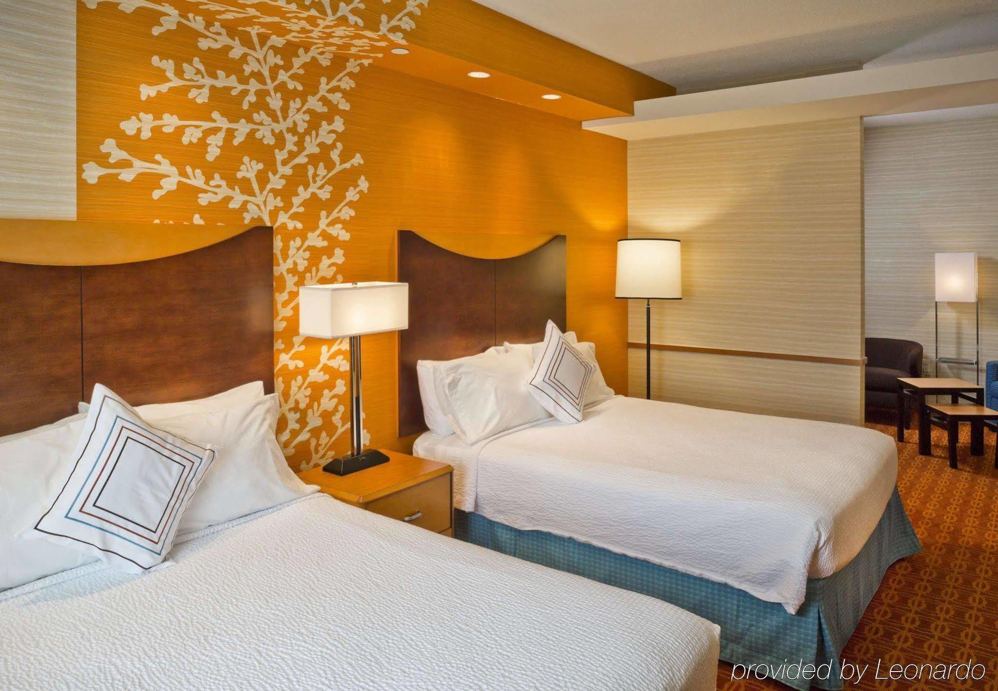 Fairfield Inn & Suites Уайт Марш Екстериор снимка