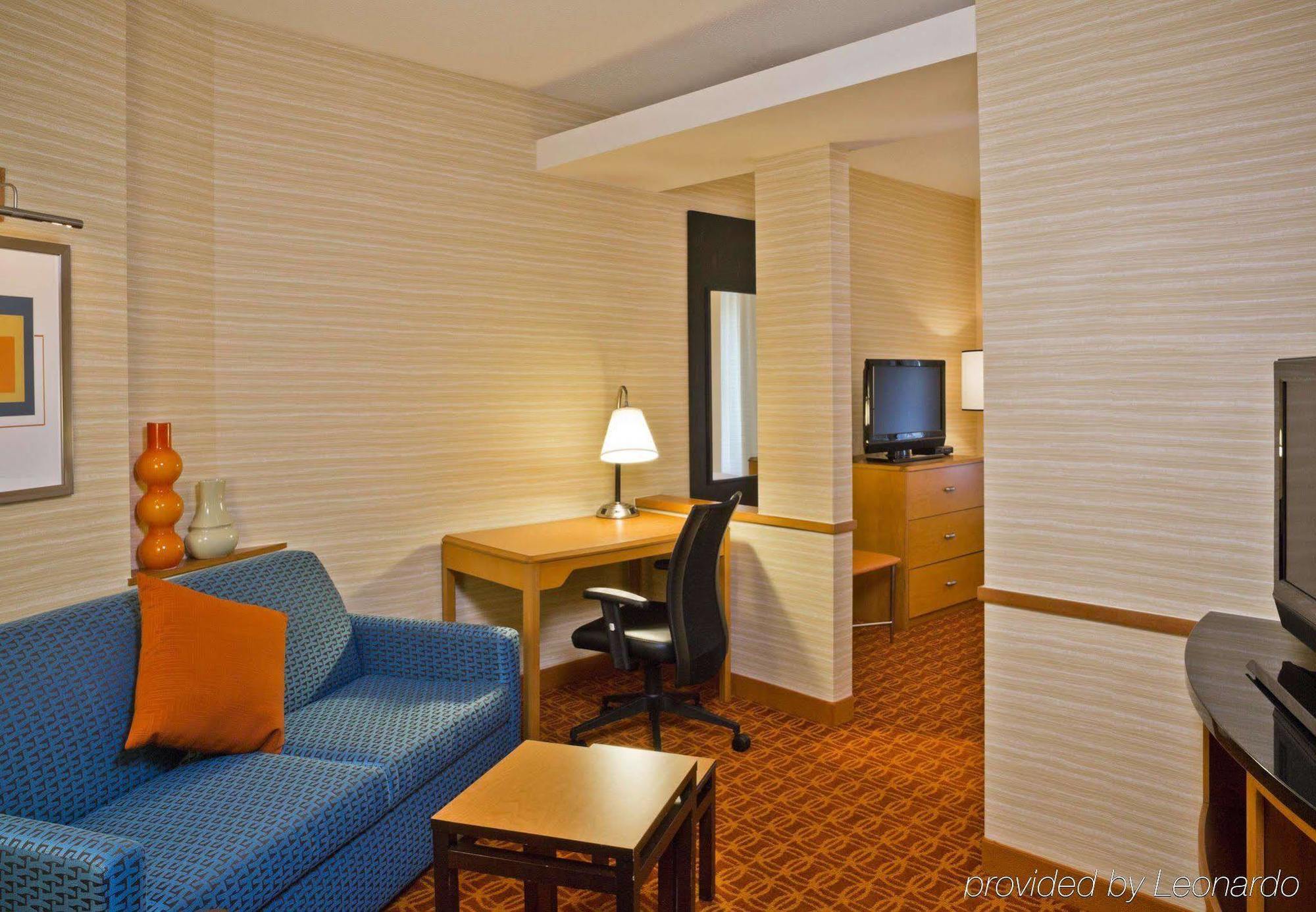 Fairfield Inn & Suites Уайт Марш Екстериор снимка